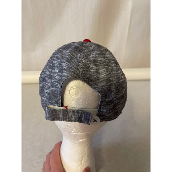 Anaheim Los Angeles Angels MLB Baseball 9Twenty Women Gray Red Hat Strap Back - Picture 3 of 7